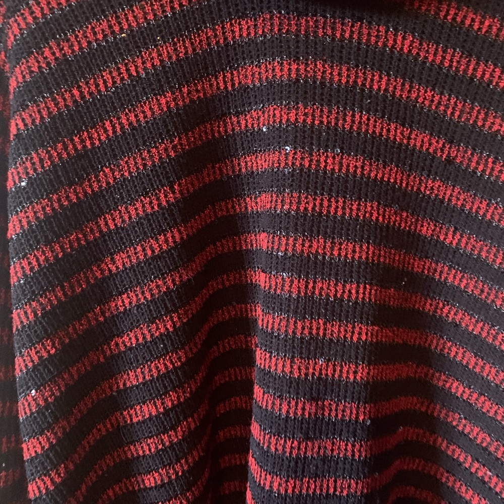 Ruby Rd. Red Sparkly Sweater Size L Like New - image 2